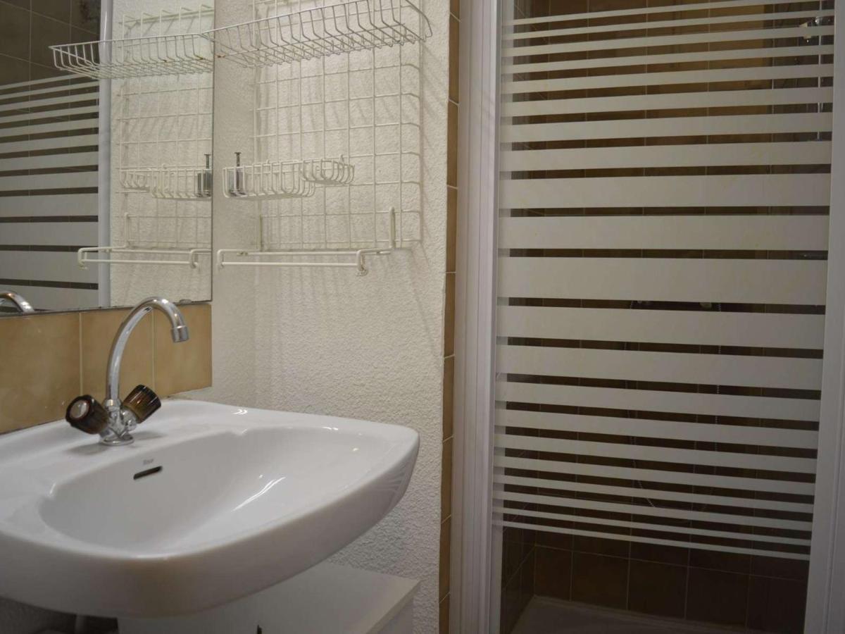 Studio Cabine A St-Raphael Avec Terrasse Et Parking, A 100M De La Plage - Fr-1-226A-23 Saint-Raphaël Exteriér fotografie